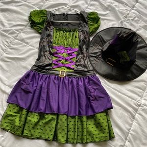 Witch costume